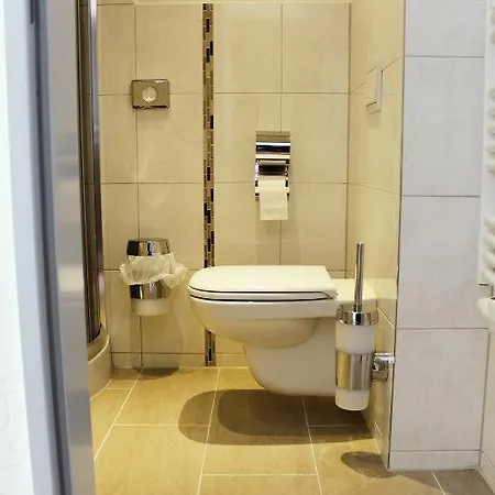 Skyline 3* הנובר