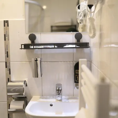 Skyline Suites Hotel