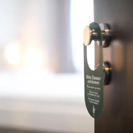 Skyline Suites Hotel 3*